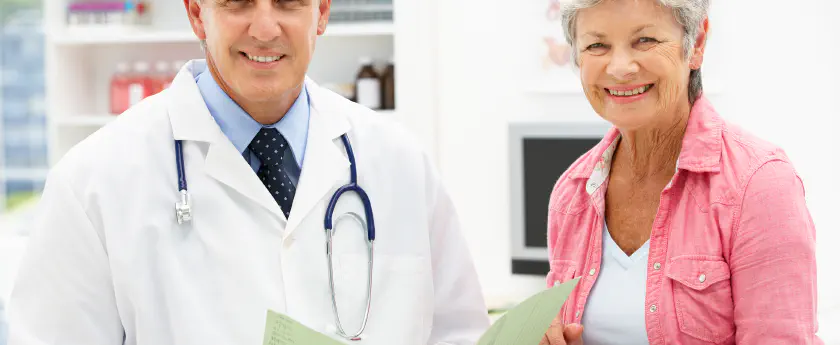img/bigstock-Doctor-with-female-patient-21258470.jpg banner