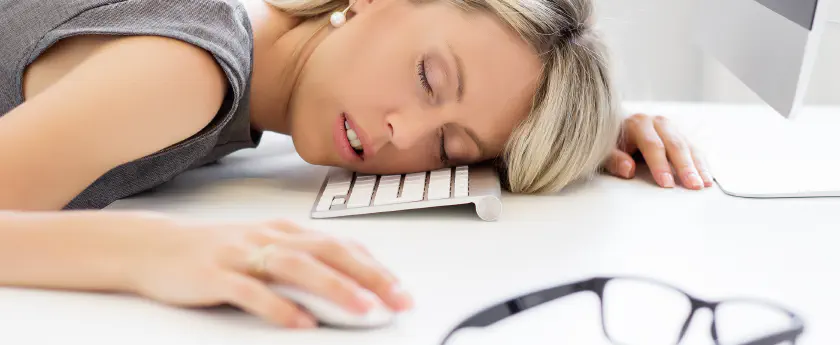 img/bigstock-Exhausted-woman-sleeping-in-fr-73500736.jpg banner