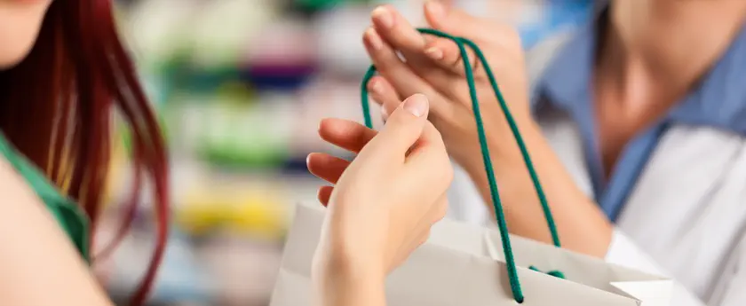 Customer Service vs. Customer Experience: Why Both Matter banner